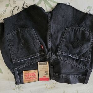 Levi's Men's Dark Denim Jeans